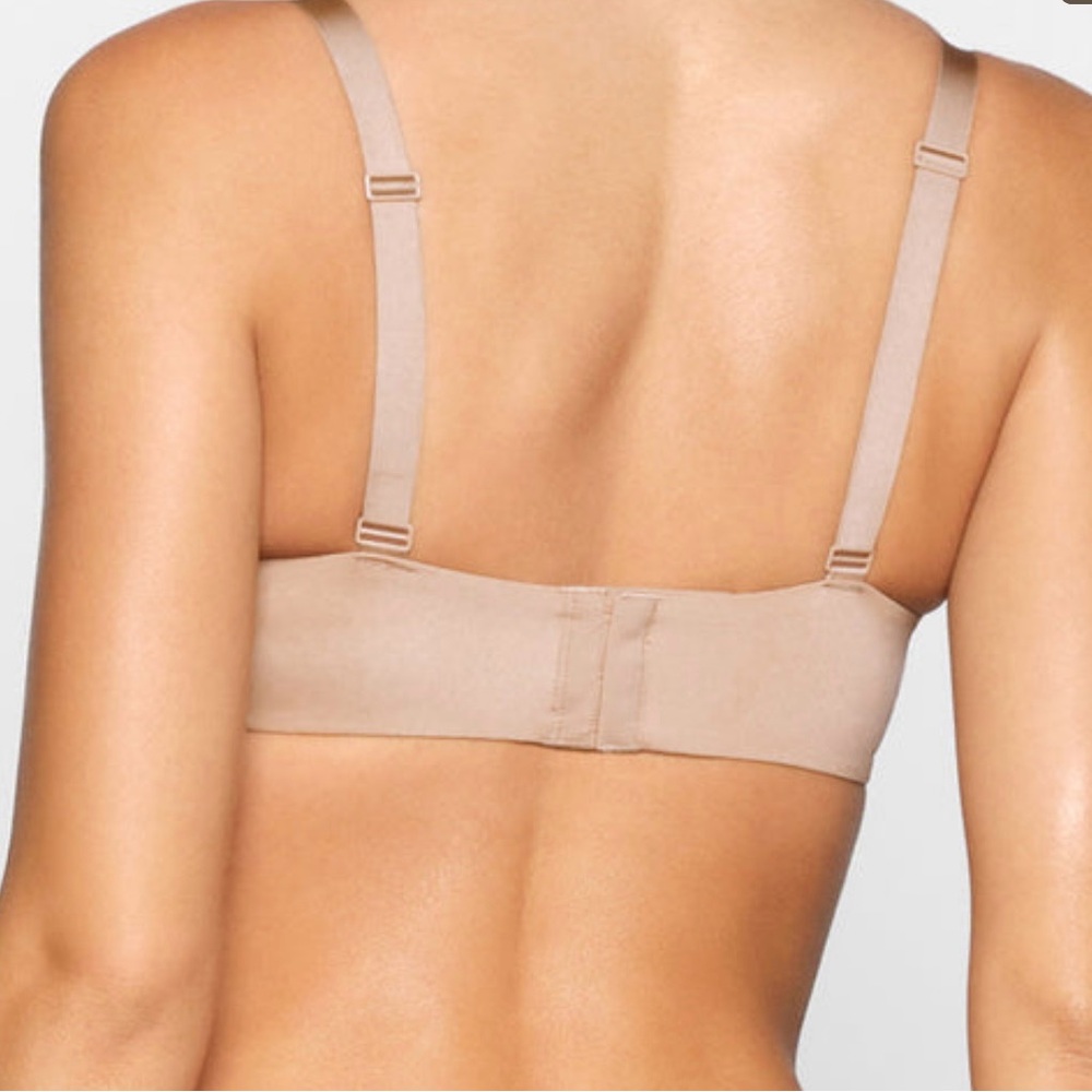 SKIMS Bra - Picture 3 of 12